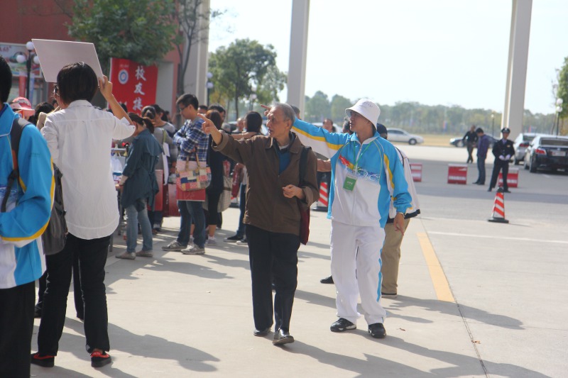 “这是教学楼吗？真漂亮”老<font color=red>校友</font>重返华理，陌生的是新校区环境，不变的是华理浓浓的氛围